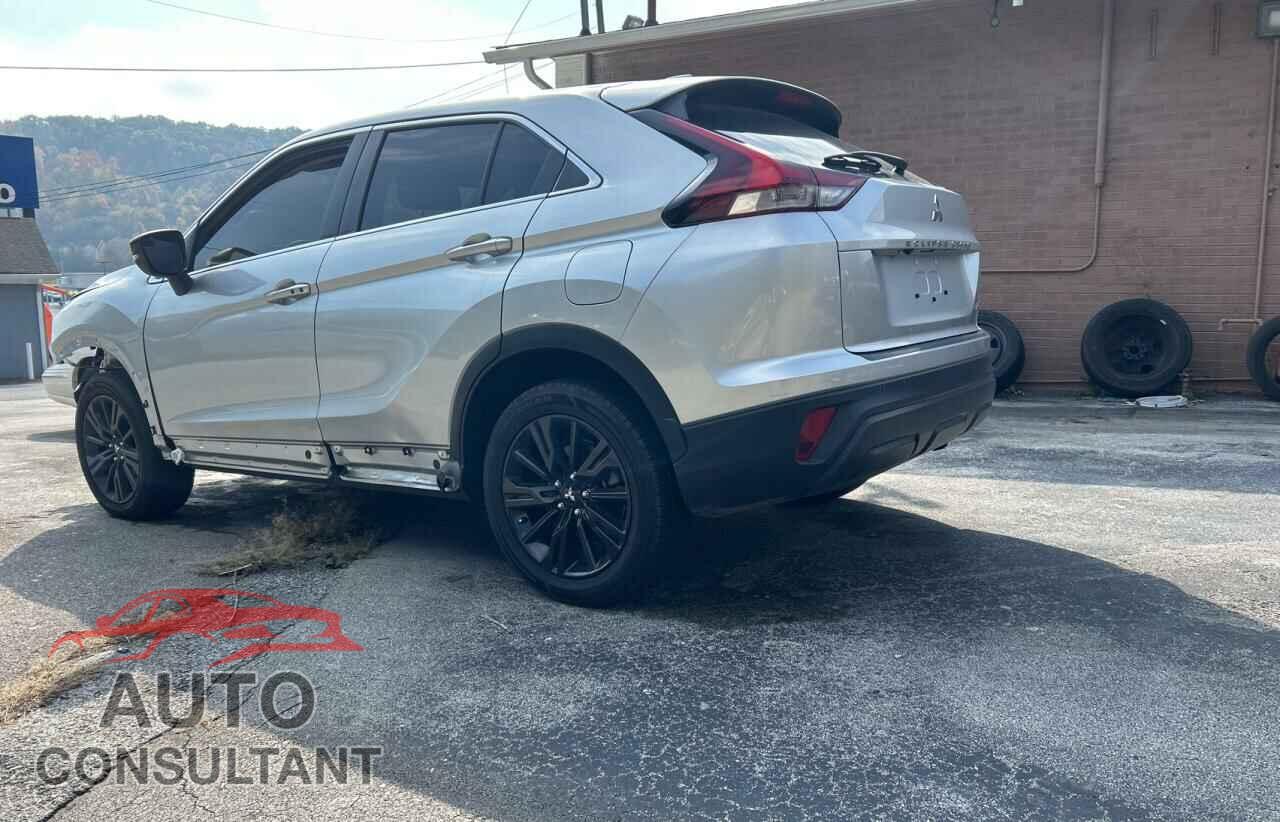 MITSUBISHI ECLIPSE 2024 - JA4ATVAA9RZ002607
