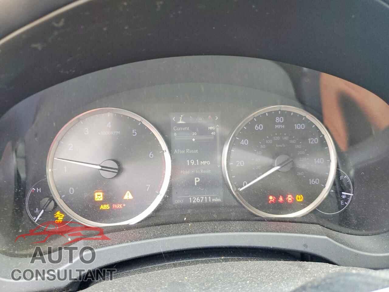LEXUS IS 2018 - JTHBA1D26J5067597