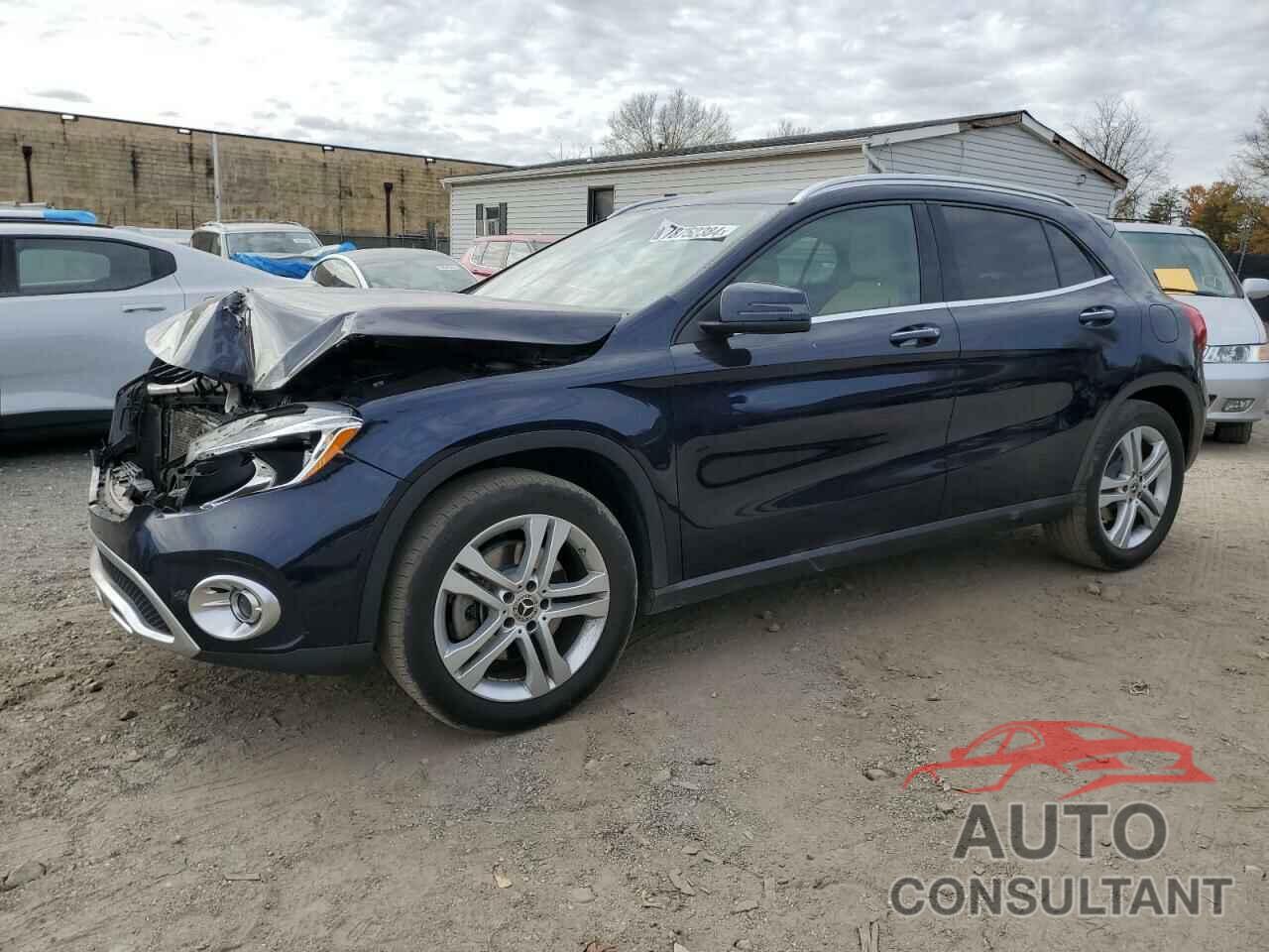 MERCEDES-BENZ GLA-CLASS 2019 - WDCTG4GBXKU001637