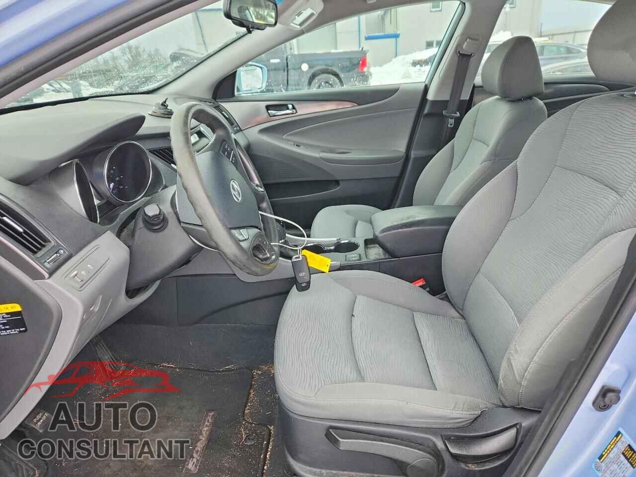 HYUNDAI SONATA 2014 - KMHEC4A43EA109989