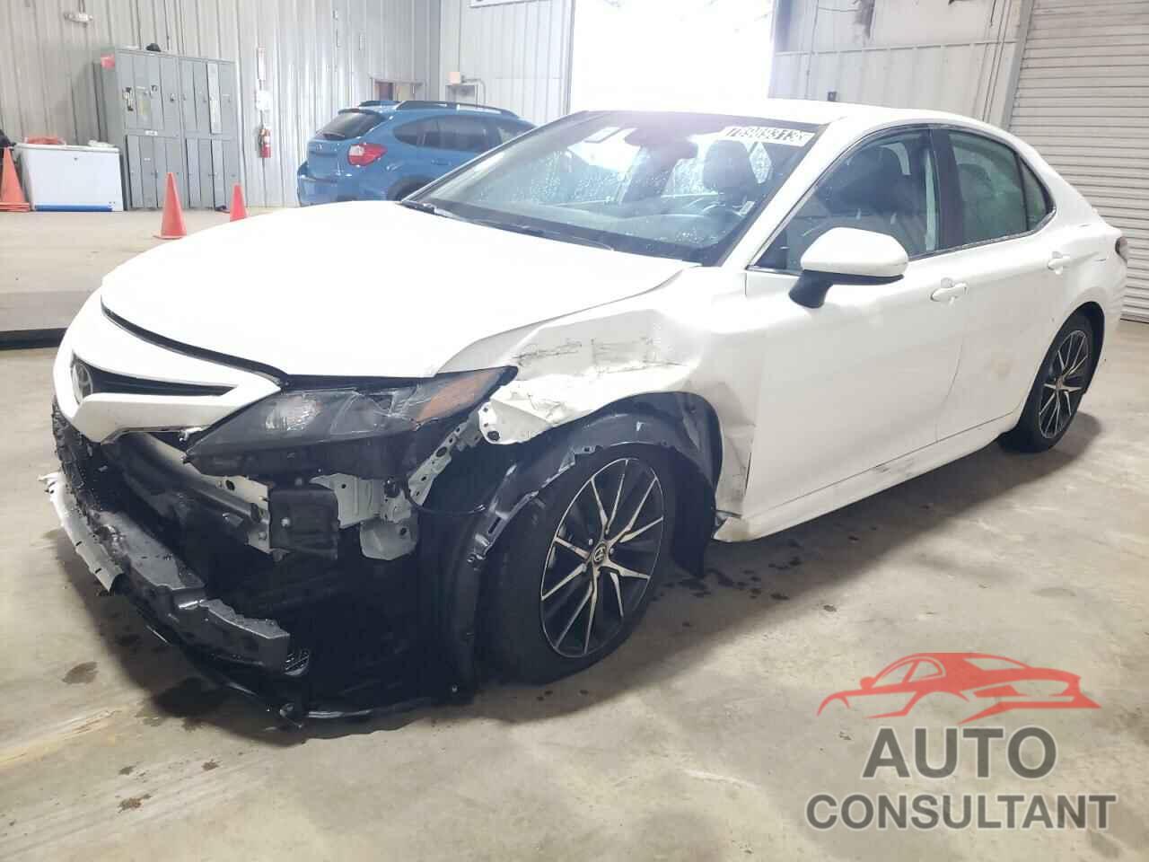TOYOTA CAMRY 2021 - 4T1G11AK3MU429015