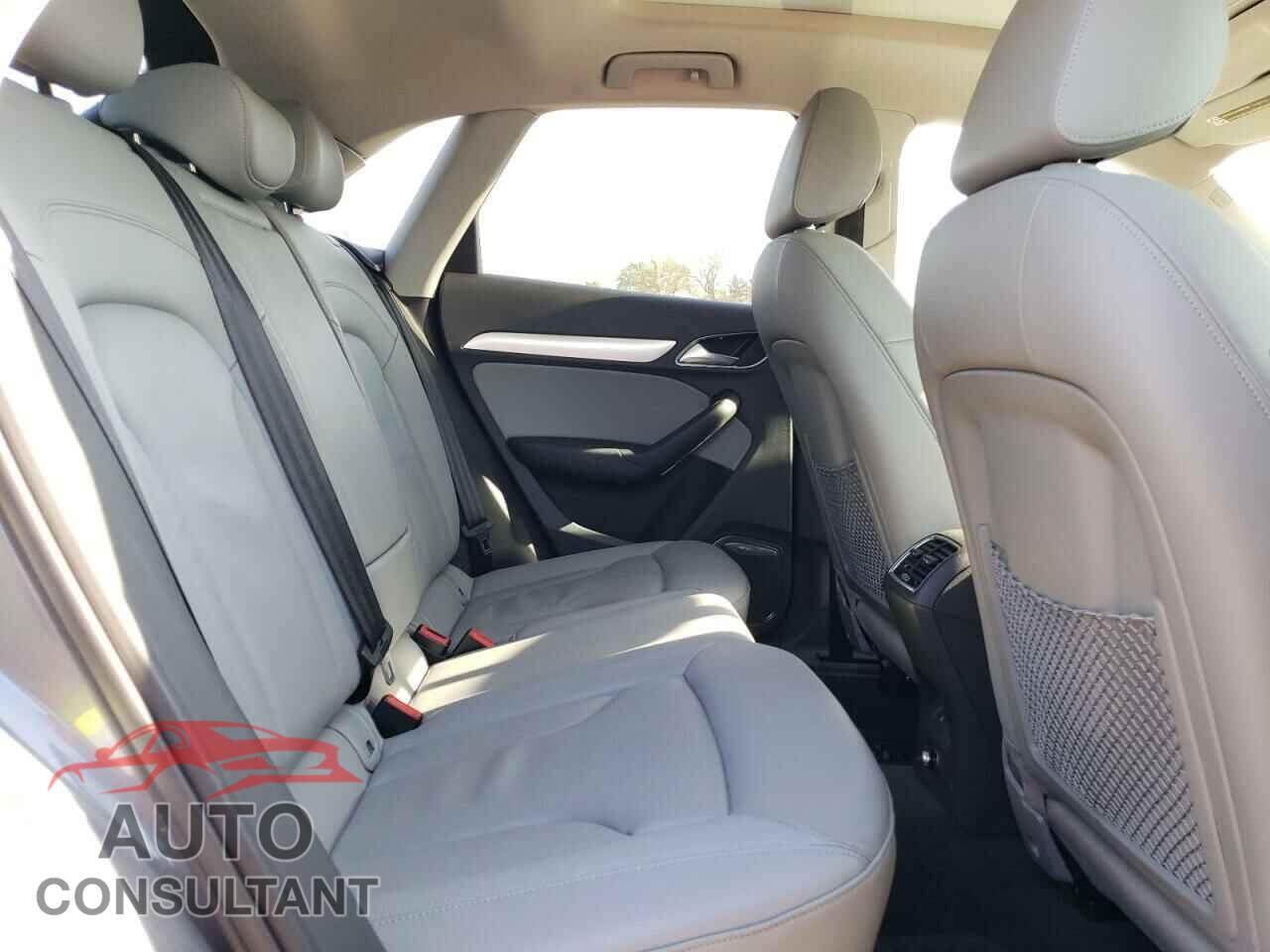 AUDI Q3 2016 - WA1GFCFSXGR001342