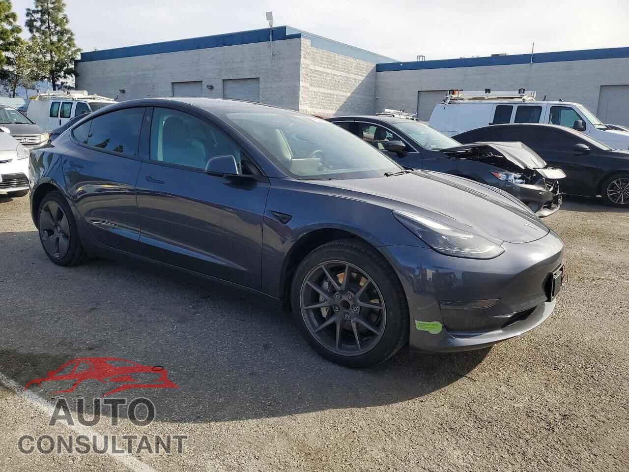 TESLA MODEL 3 2023 - 5YJ3E1EA5PF404042