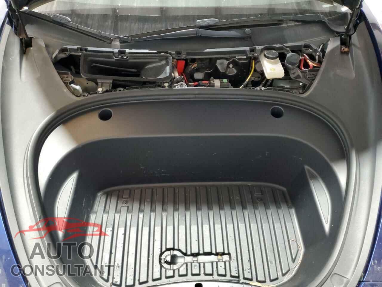TESLA MODEL 3 2022 - 5YJ3E1EAXNF371942