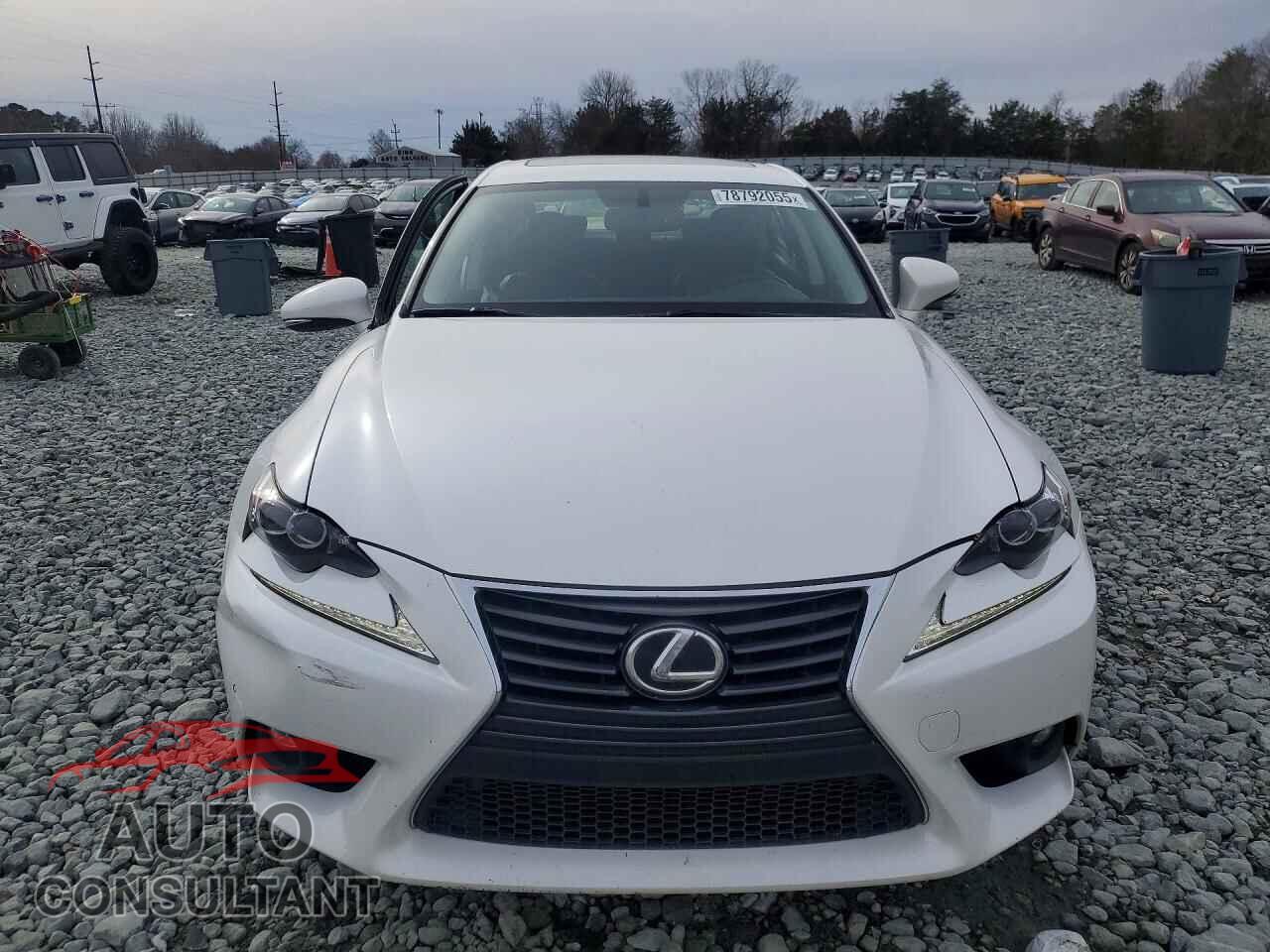 LEXUS IS 2016 - JTHBA1D26G5023477