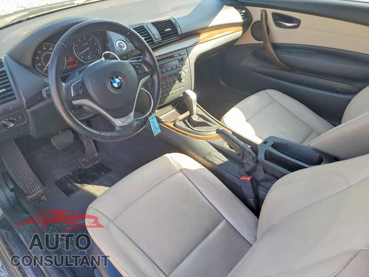 BMW 1 SERIES 2012 - WBAUL7C55CVM83336