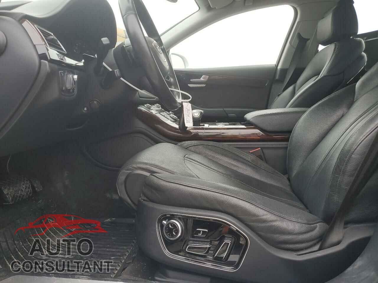 AUDI A8 2016 - WAU34AFD3GN014891