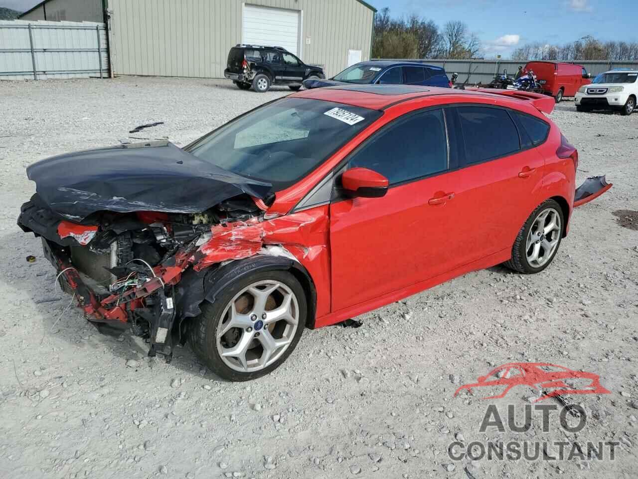 FORD FOCUS 2013 - 1FADP3L94DL261795