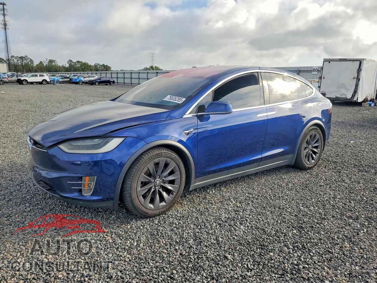 TESLA MODEL X 2018 - 5YJXCDE29JF112919
