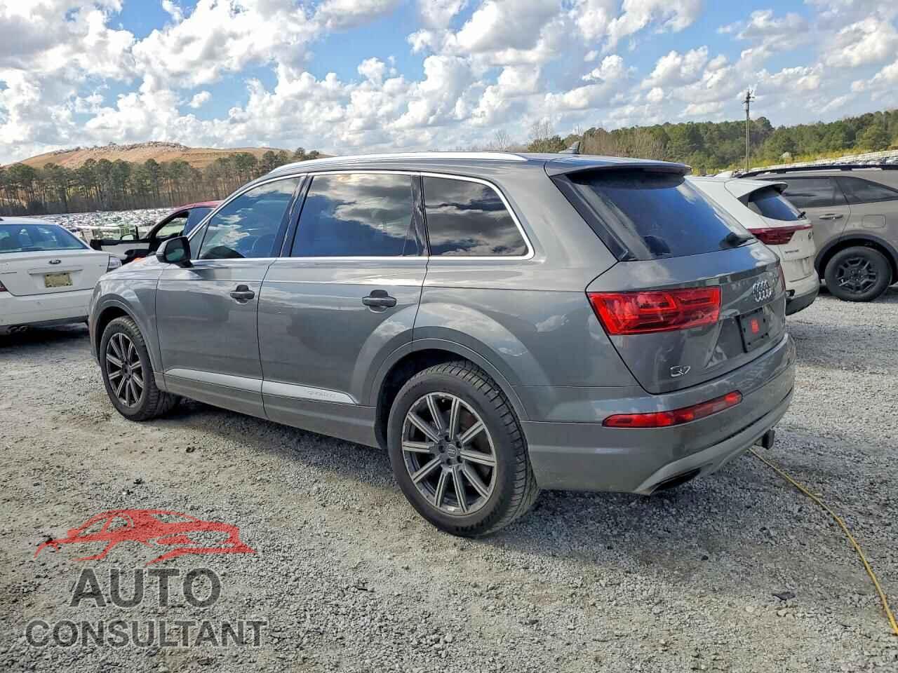 AUDI Q7 2017 - WA1LAAF77HD019700