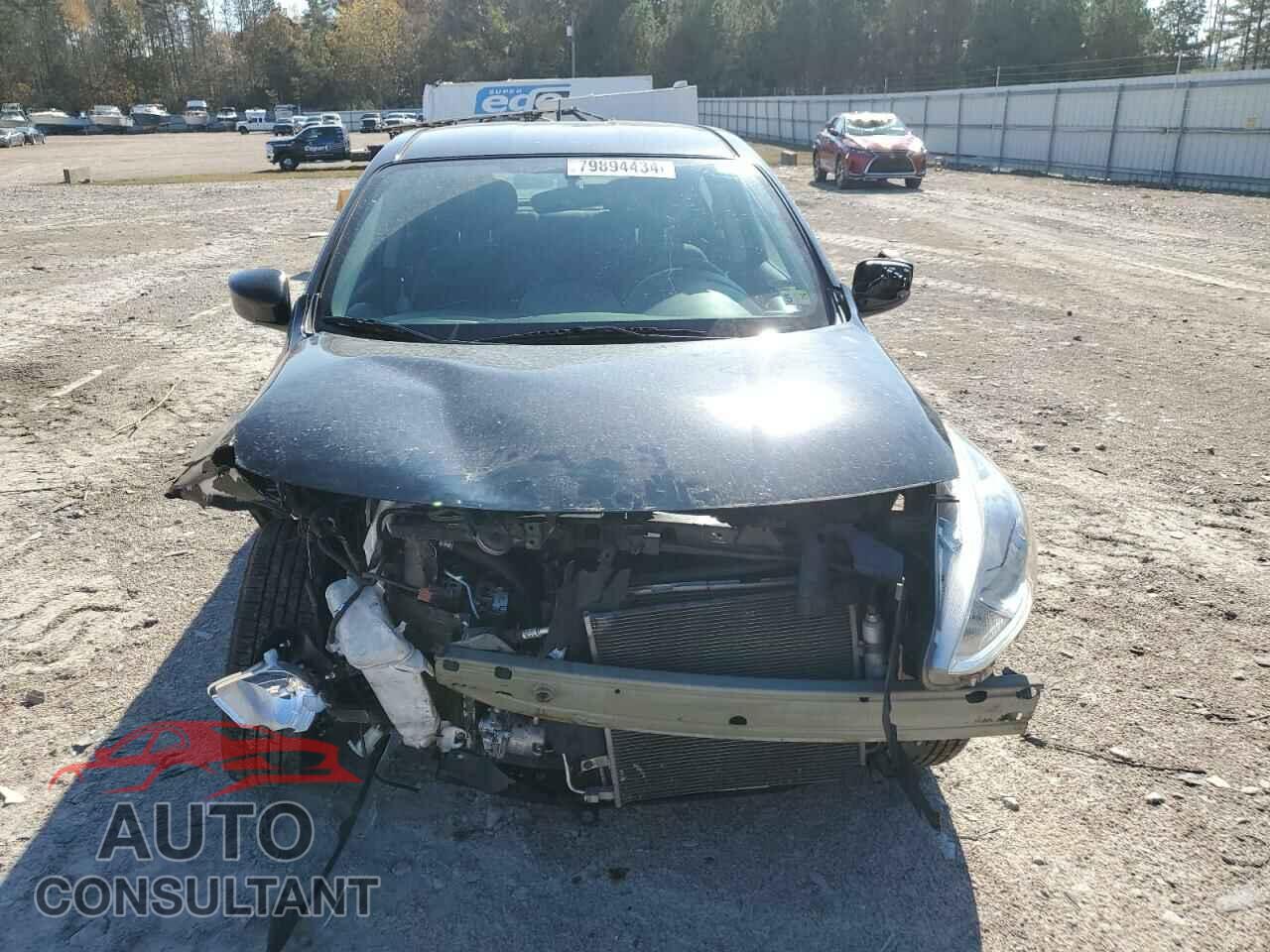 NISSAN VERSA 2018 - 3N1CN7AP8JL861047