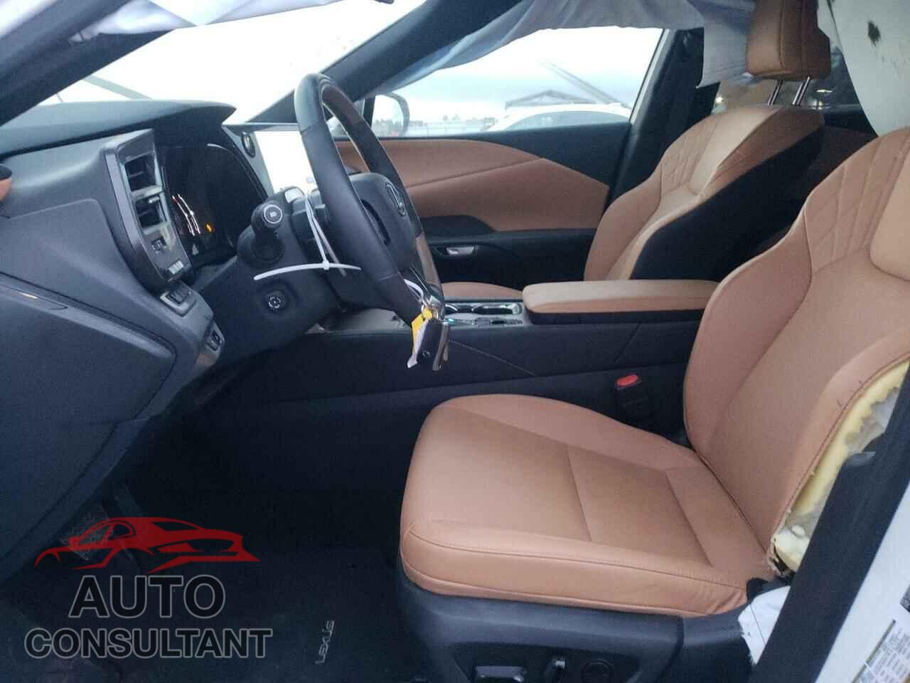 LEXUS RX350 2023 - 2T2BAMBA3PC010794