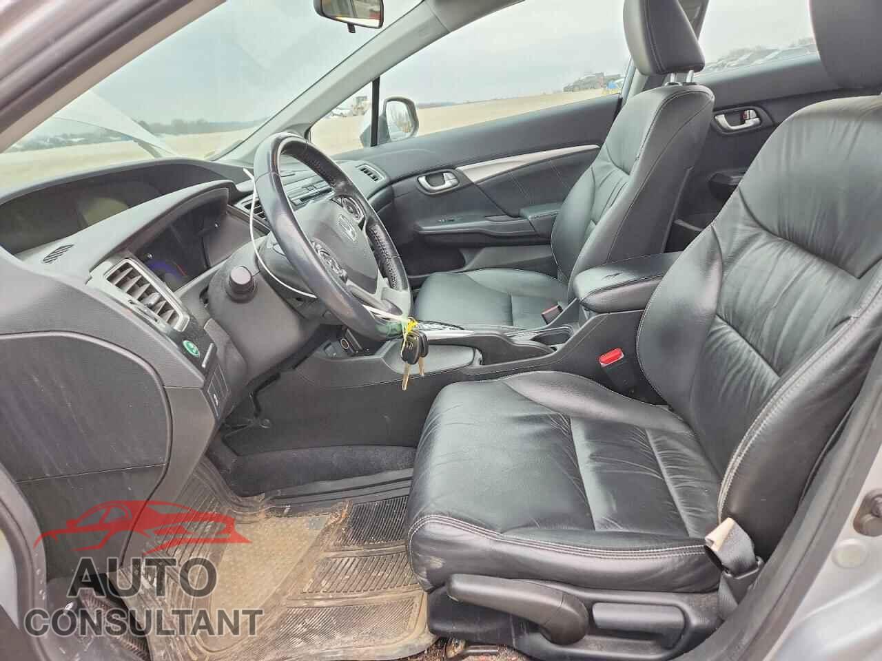 HONDA CIVIC 2013 - 2HGFB2F92DH559025