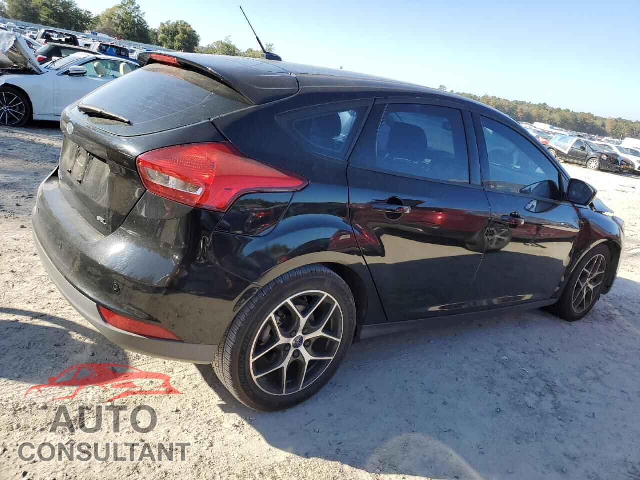 FORD FOCUS 2017 - 1FADP3M21HL269764