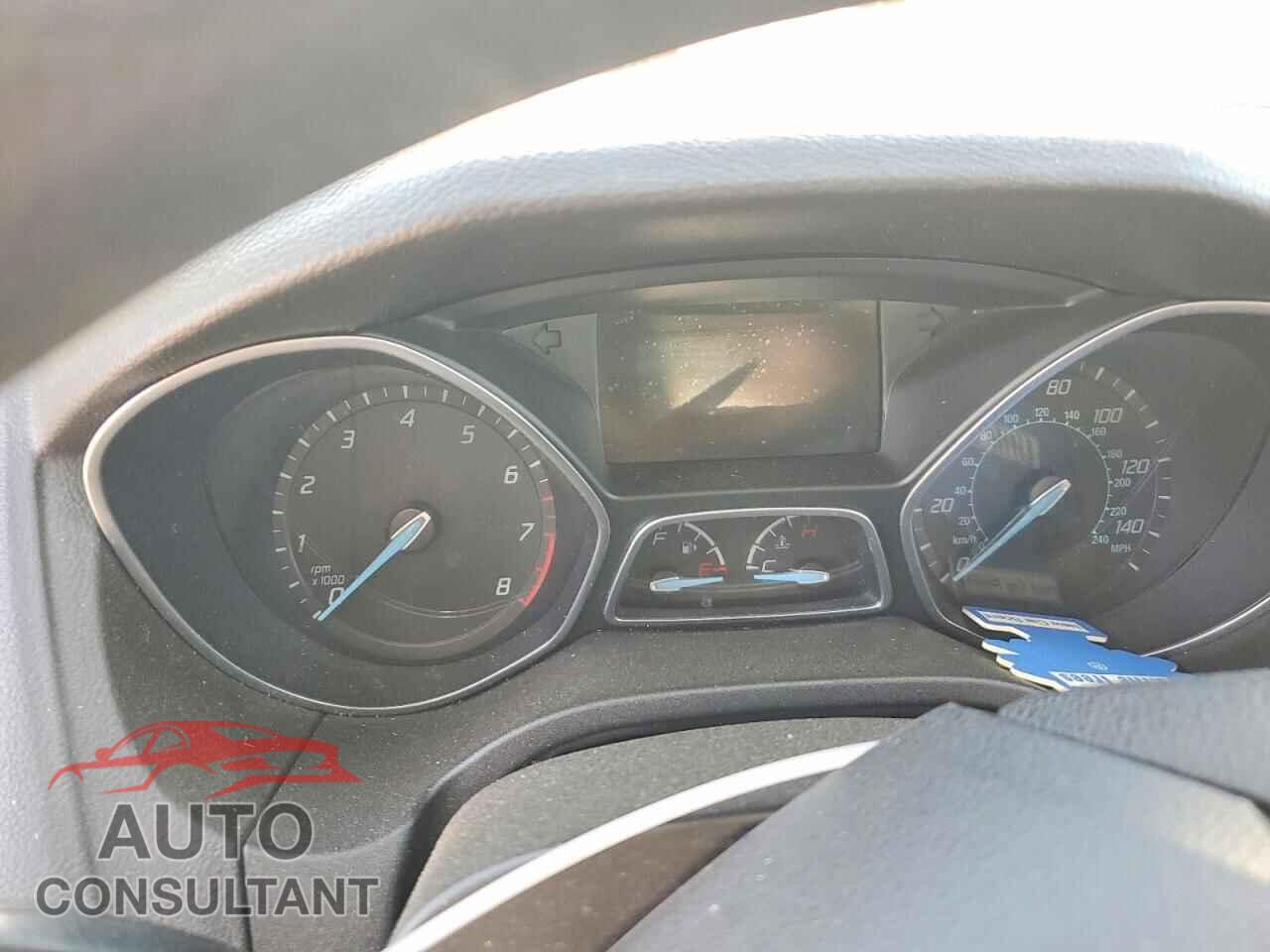 FORD FOCUS SE 2014 - 1FADP3K20EL334702