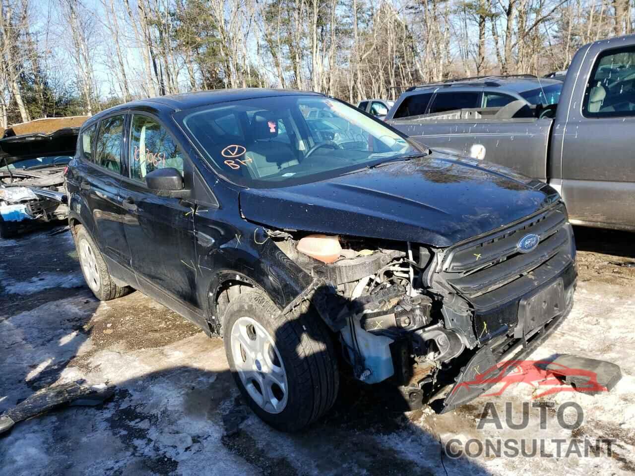 FORD ESCAPE 2017 - 1FMCU0F76HUB33500