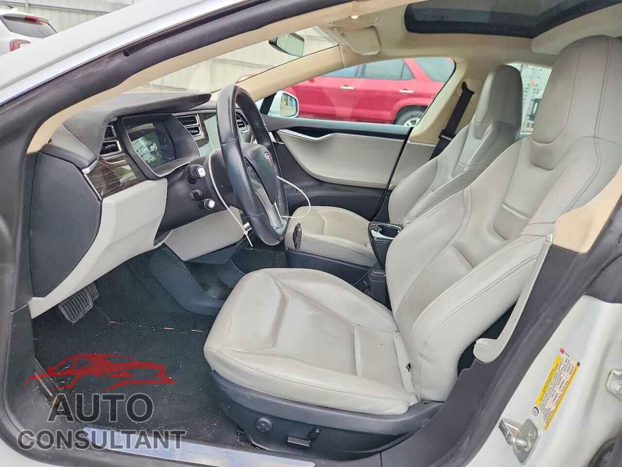 TESLA MODEL S 2015 - 5YJSA1S23FF091544