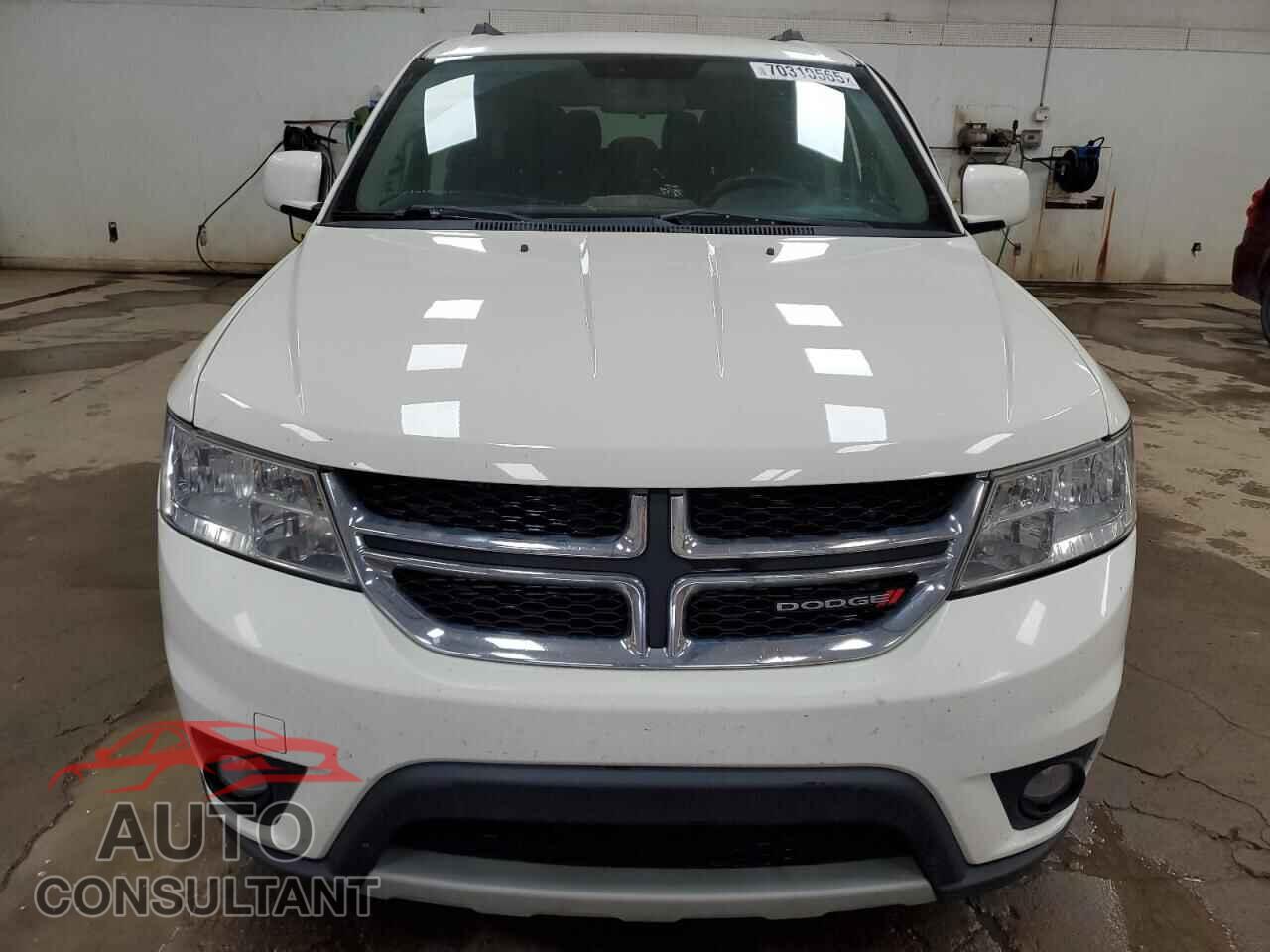 DODGE JOURNEY 2017 - 3C4PDCBG8HT589232