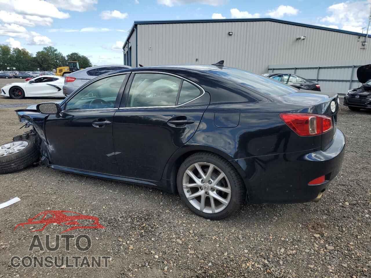 LEXUS IS 2012 - JTHCF5C26C5056679