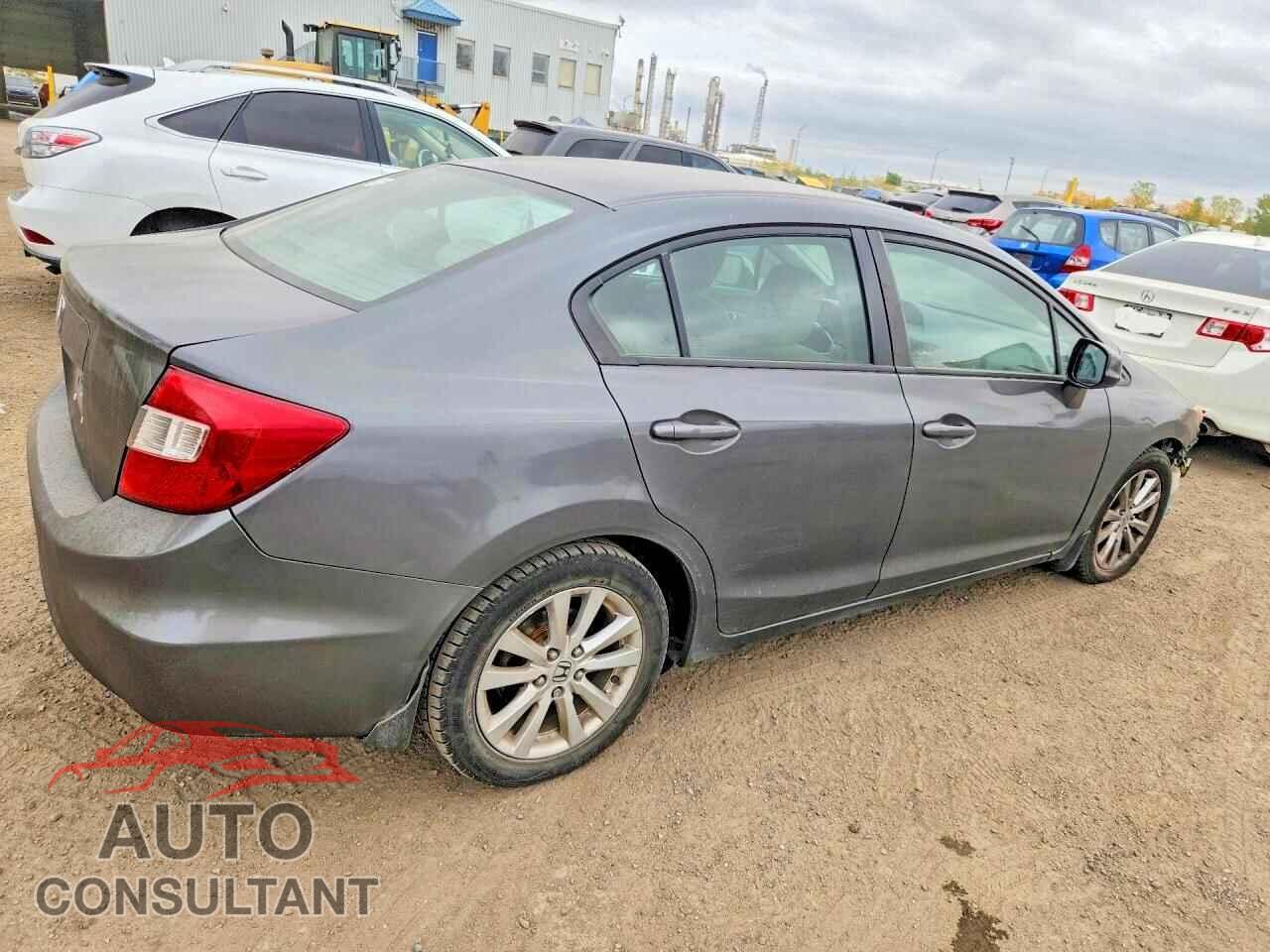 HONDA CIVIC 2012 - 2HGFB2F52CH004913