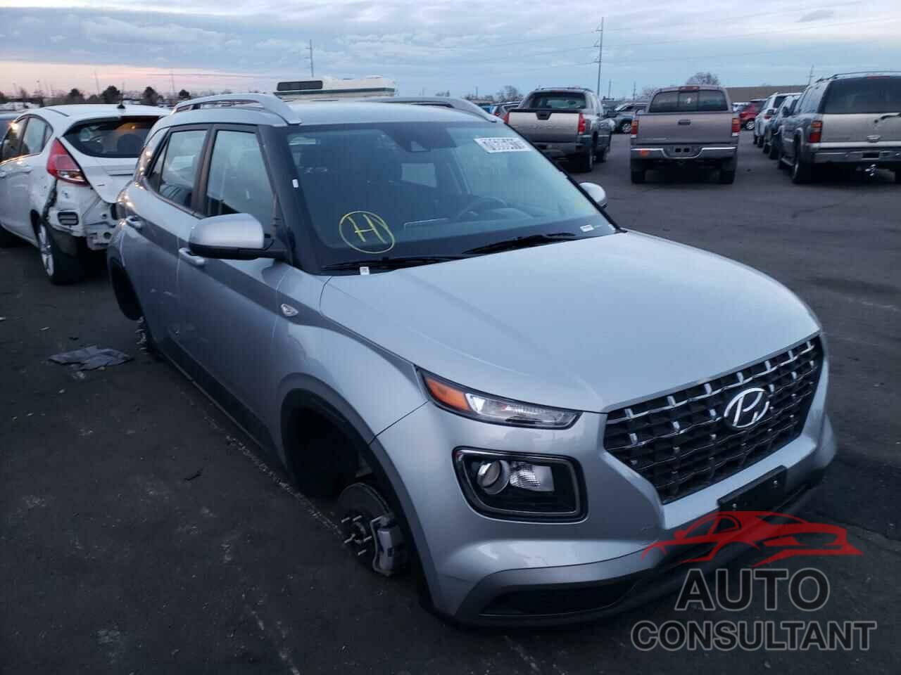 HYUNDAI VENUE 2021 - KMHRC8A33MU125610