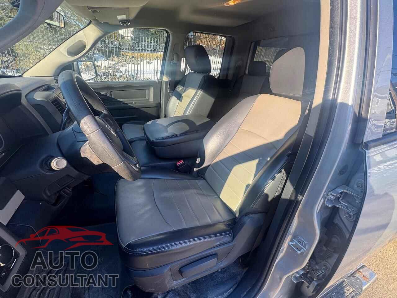 DODGE RAM 1500 2010 - 1D7RV1GP8AS257937