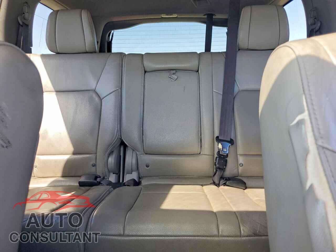 HONDA PILOT 2014 - 5FNYF4H62EB039974