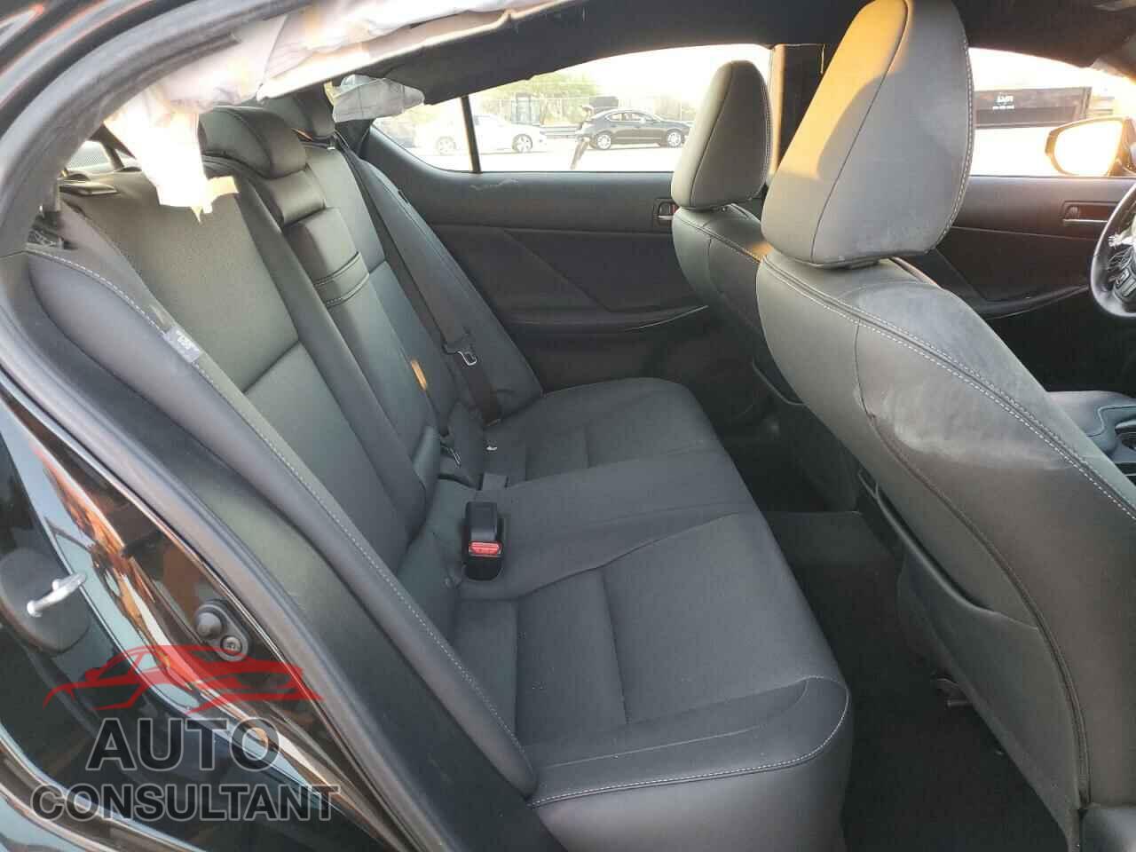 LEXUS IS 2021 - JTHAA1D22M5116973