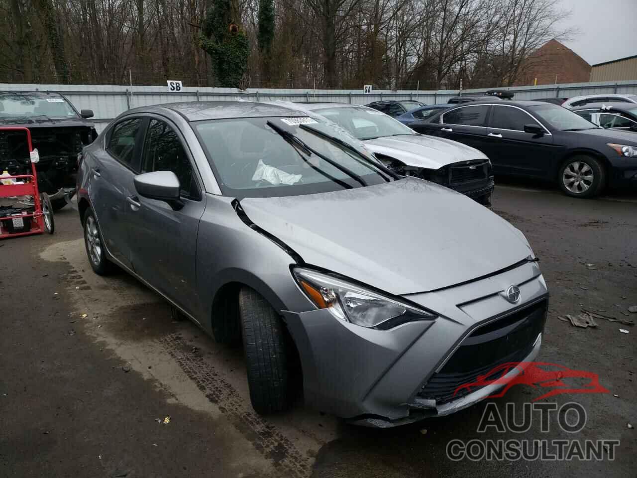 TOYOTA SCION 2016 - 3MYDLBZV6GY131745