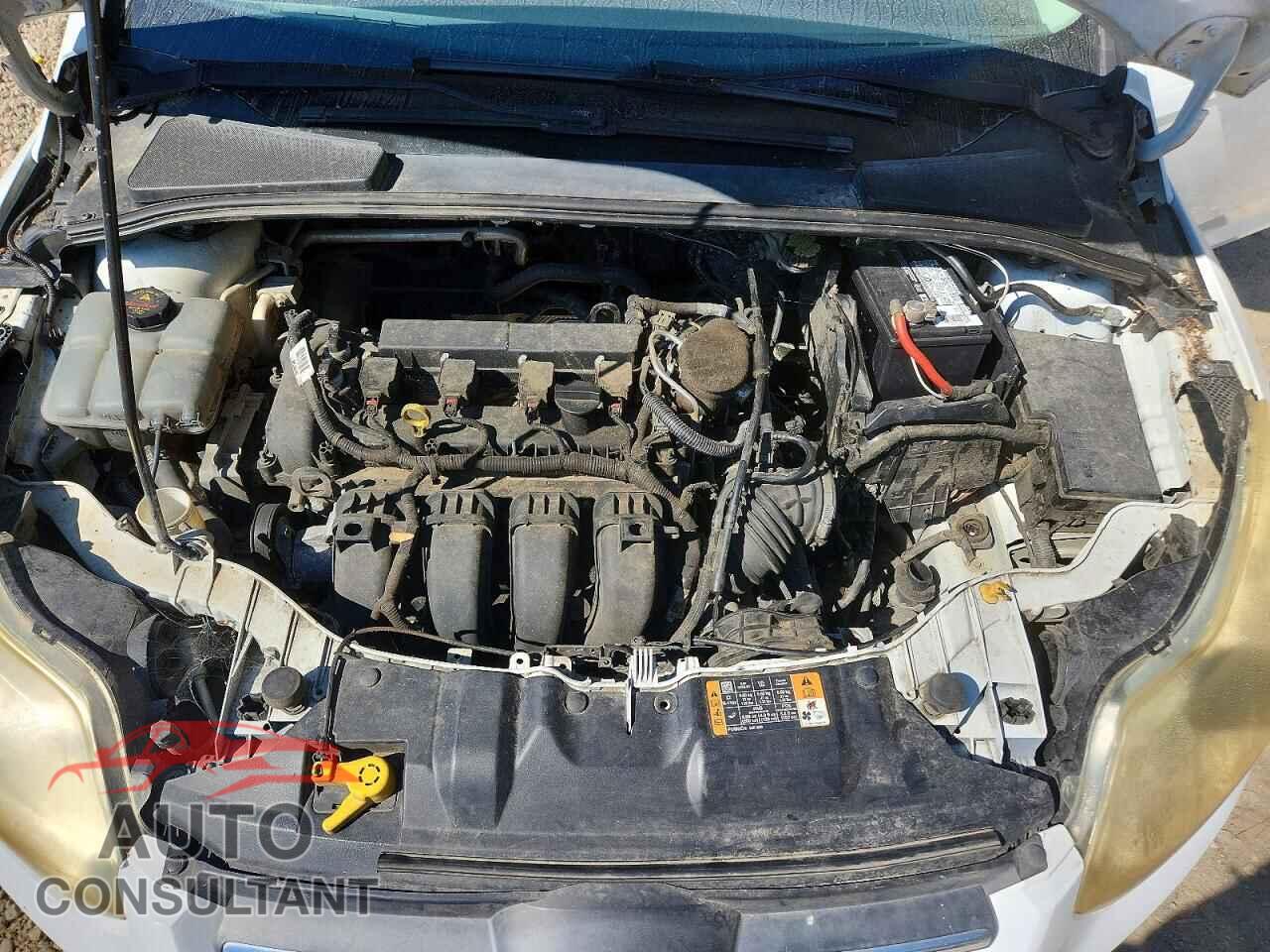 FORD FOCUS 2014 - 1FADP3E22EL357328