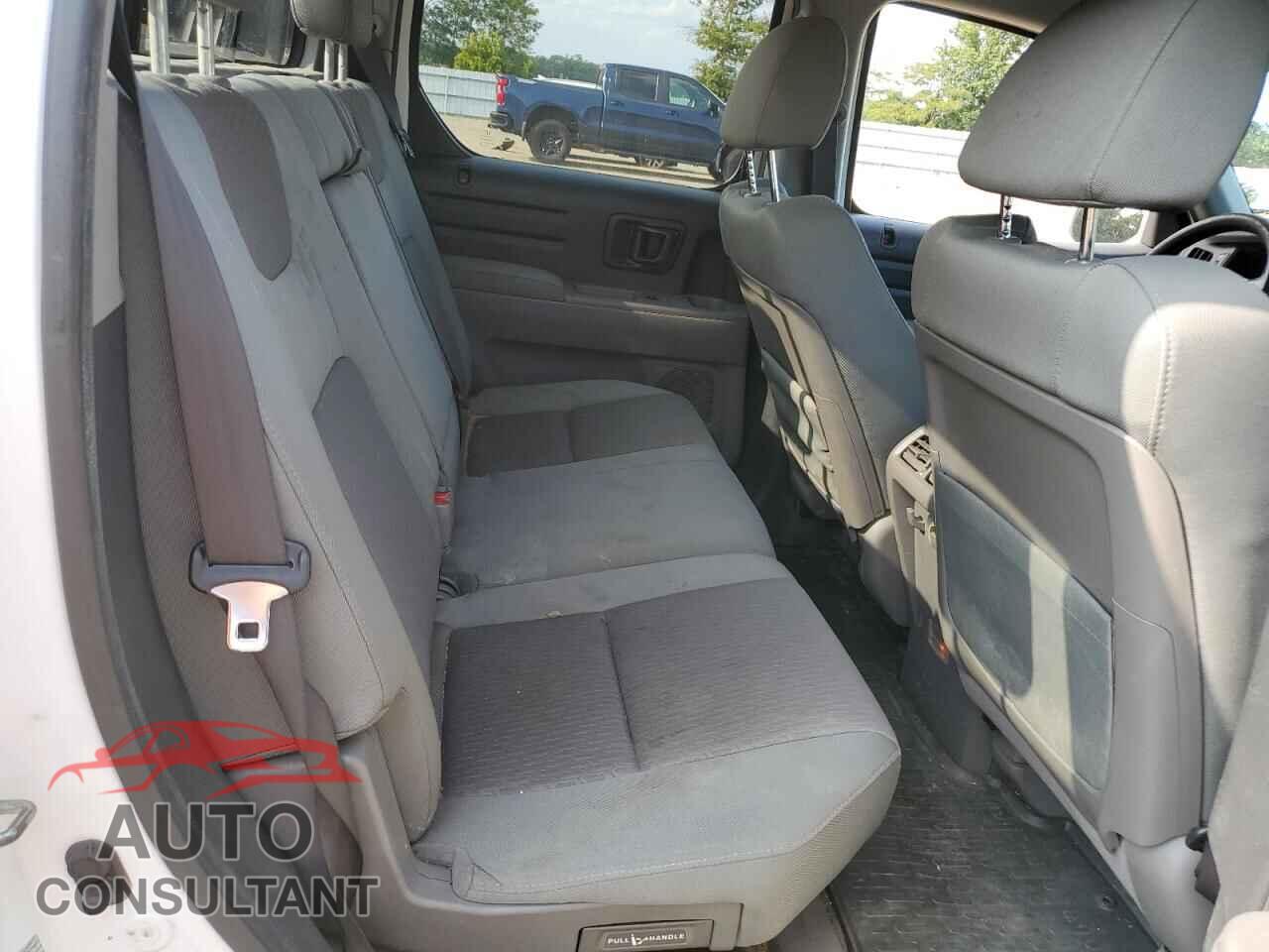 HONDA RIDGELINE 2011 - 5FPYK1F43BB001846