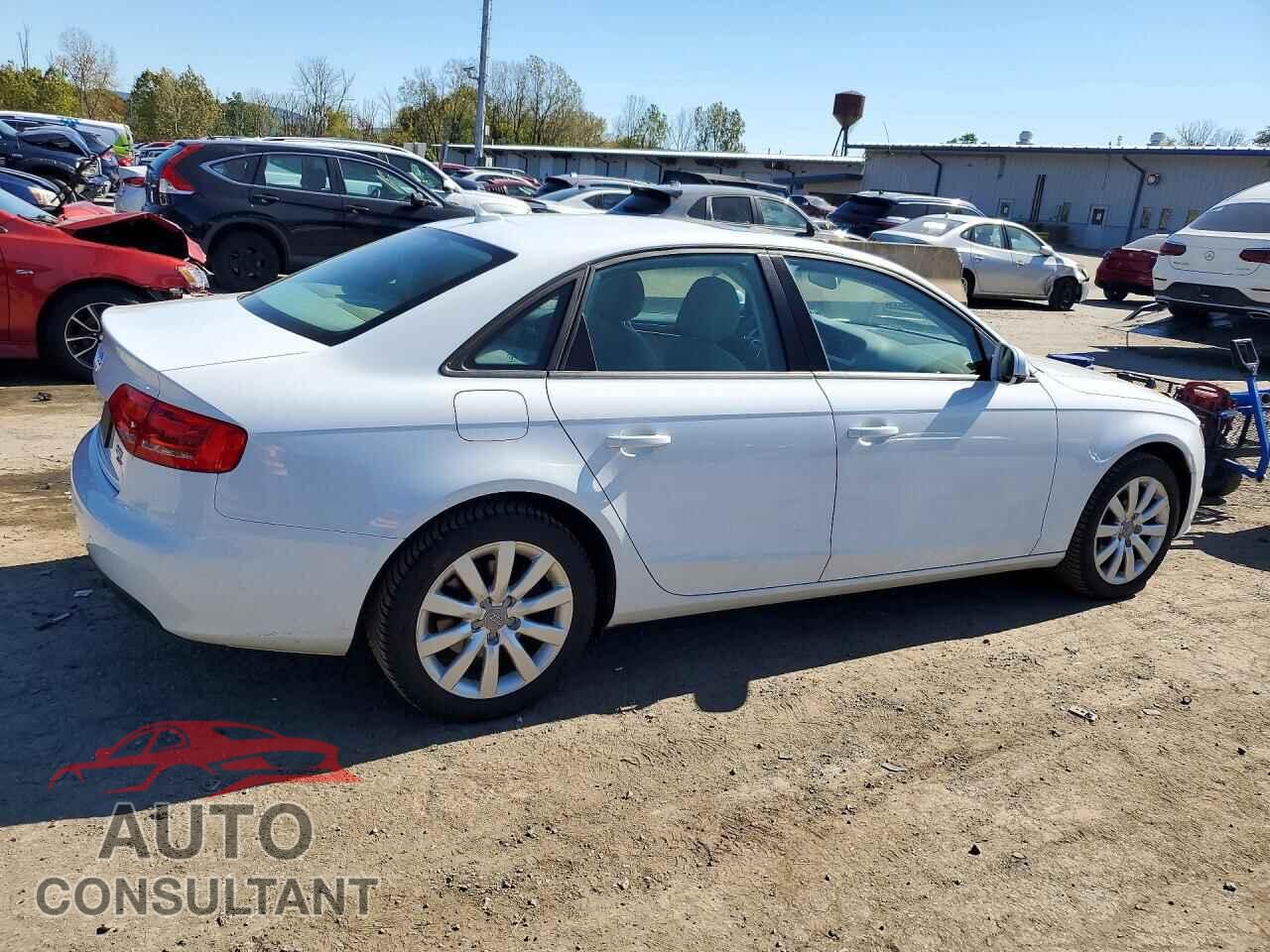 AUDI A4 2012 - WAUBFAFL0CA114199
