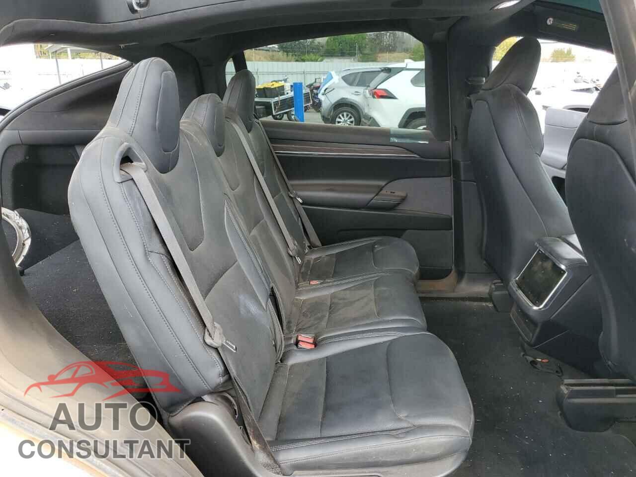 TESLA MODEL X 2023 - 7SAXCDE5XPF405072