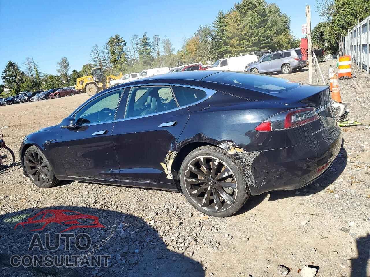 TESLA MODEL S 2017 - 5YJSA1E22HF187325