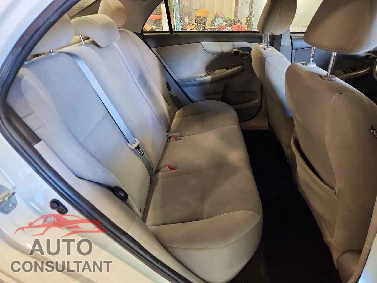 TOYOTA COROLLA 2012 - 2T1BU4EEXCC808911