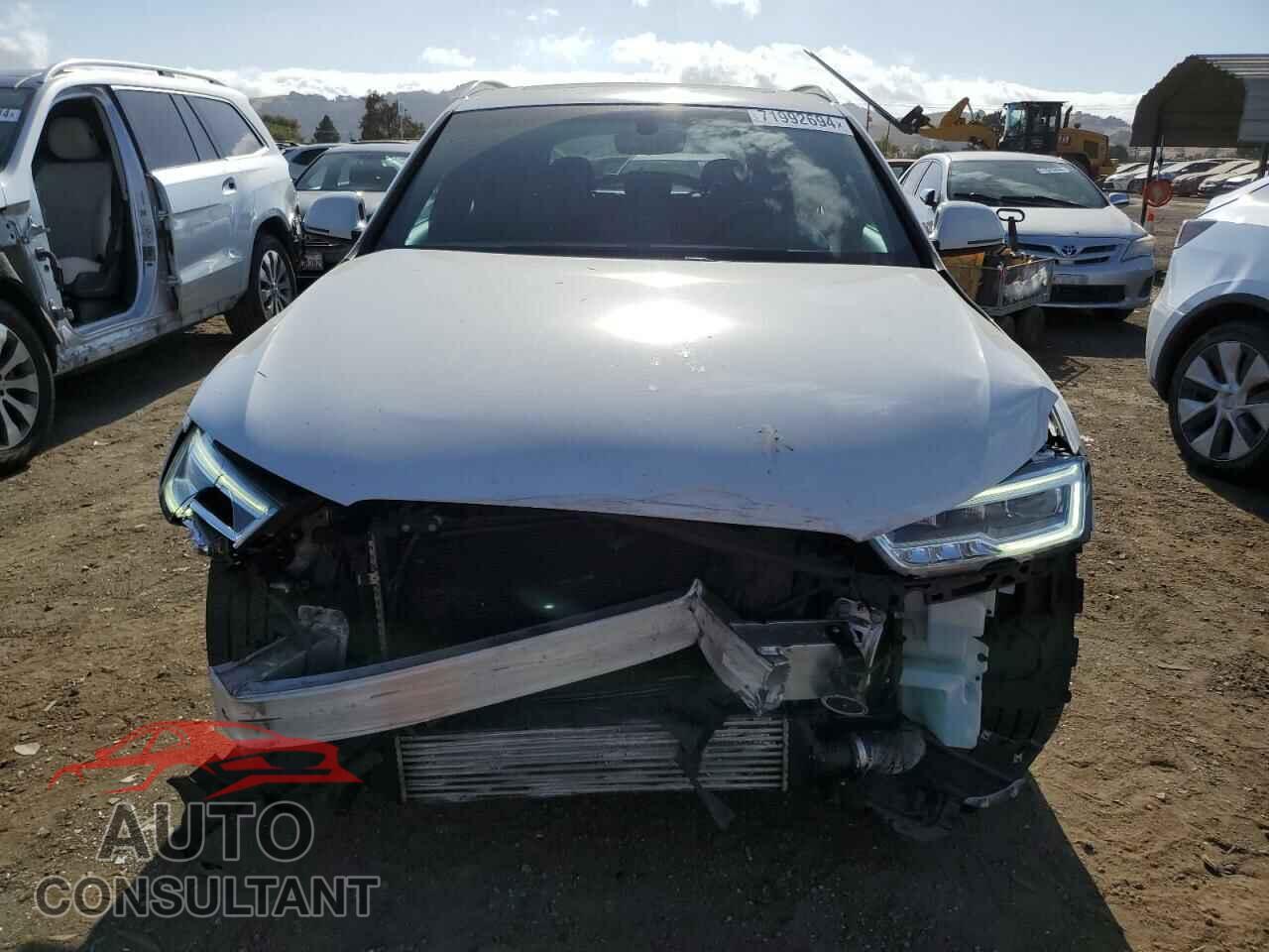 AUDI Q3 2017 - WA1GCCFSXHR001237