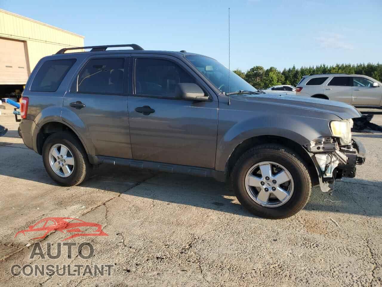 FORD ESCAPE 2011 - 1FMCU0D79BKB18771