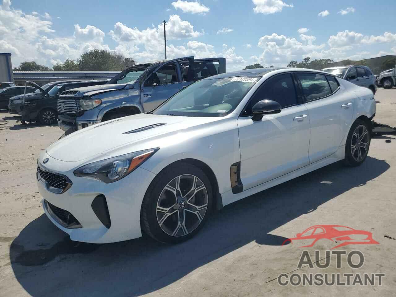 KIA STINGER 2021 - KNAE15LA2M6087694