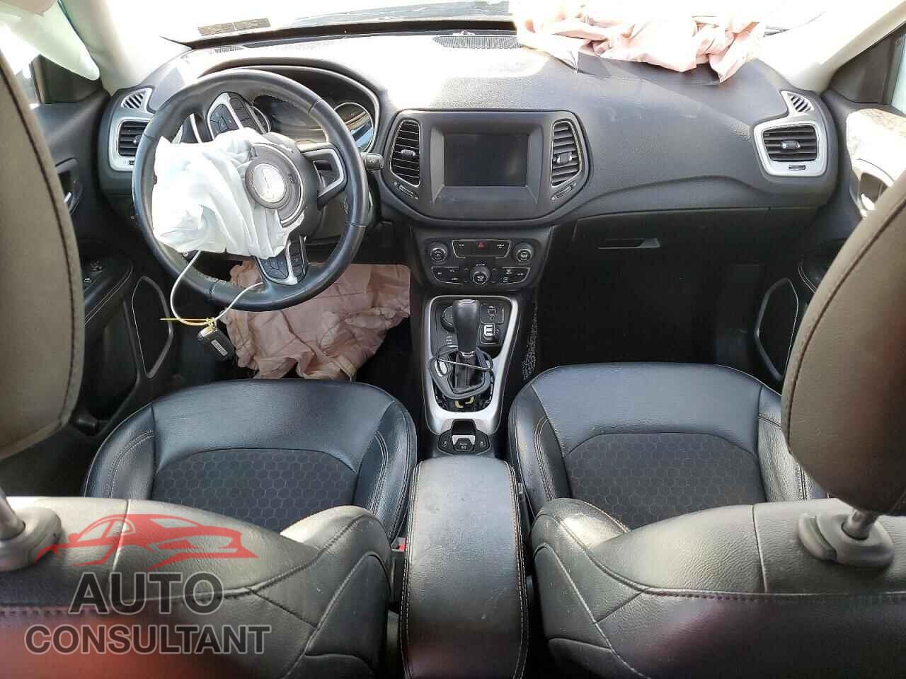 JEEP COMPASS 2019 - 3C4NJDBB9KT660908