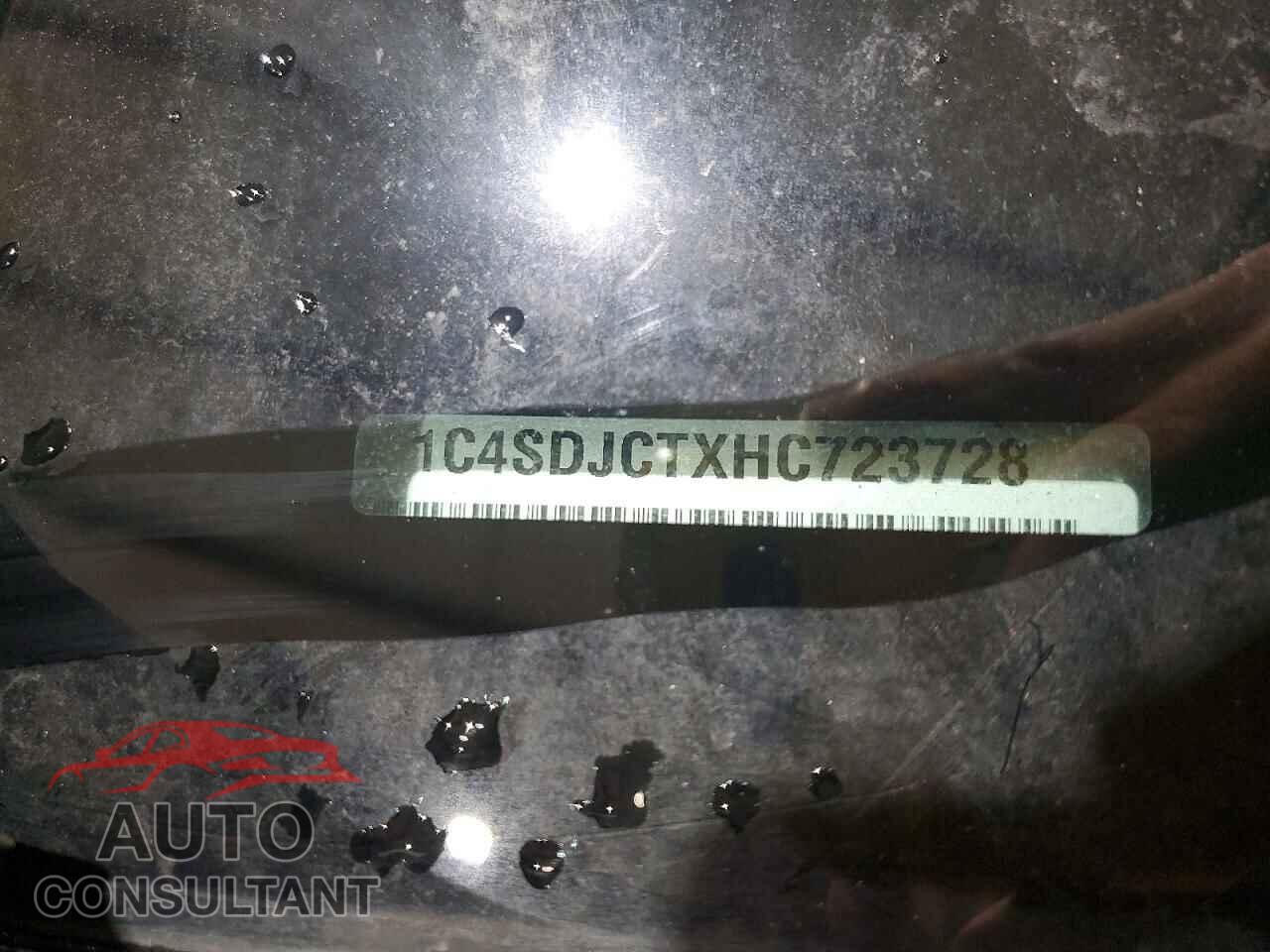 DODGE DURANGO 2017 - 1C4SDJCTXHC723728