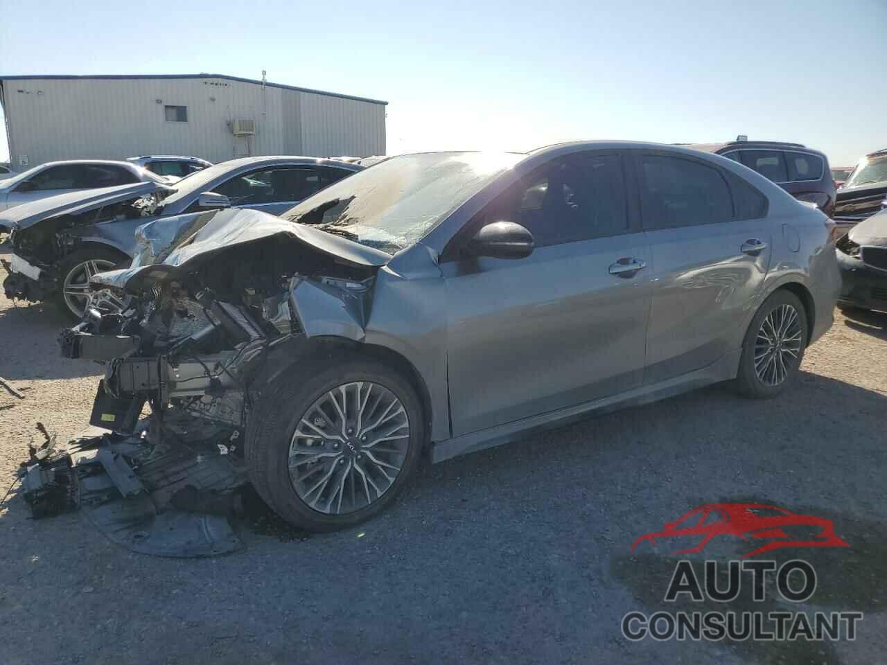KIA FORTE 2023 - 3KPF54AD1PE665558