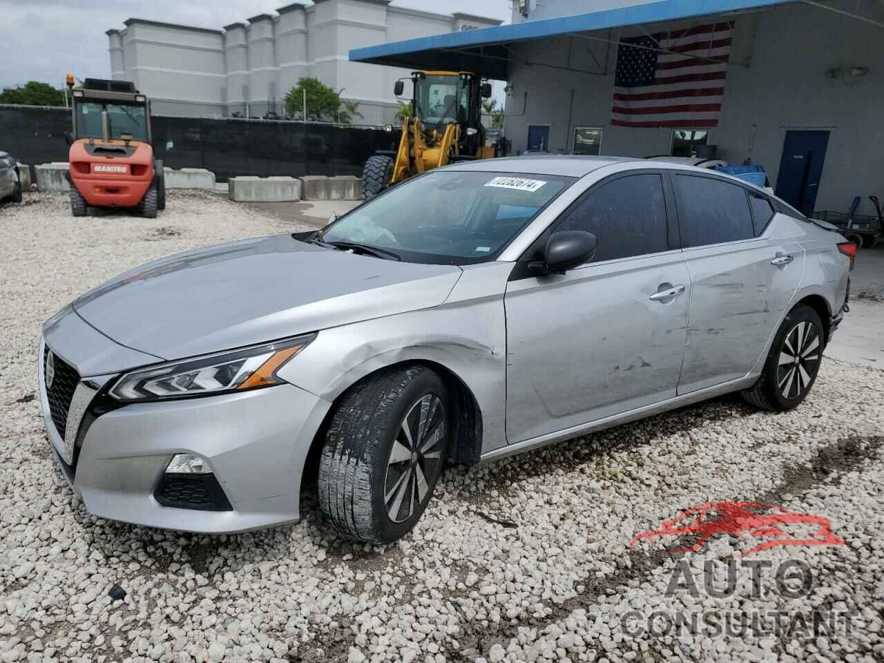 NISSAN ALTIMA 2022 - 1N4BL4DV8NN307347