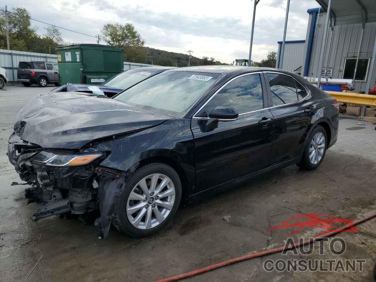 TOYOTA CAMRY 2018 - 4T1B11HK1JU507710