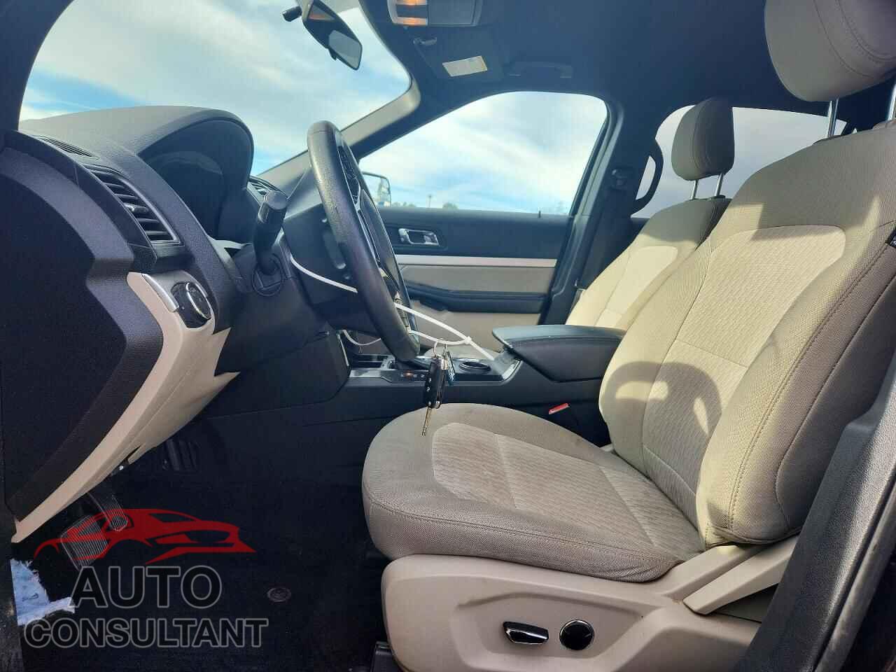 FORD EXPLORER 2018 - 1FM5K7B87JGB88760