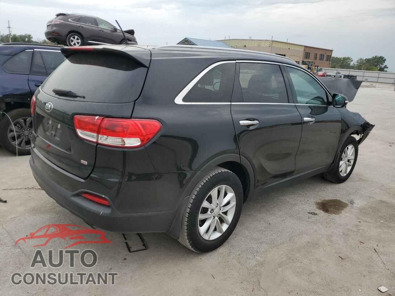 KIA SORENTO 2017 - 5XYPG4A39HG219829