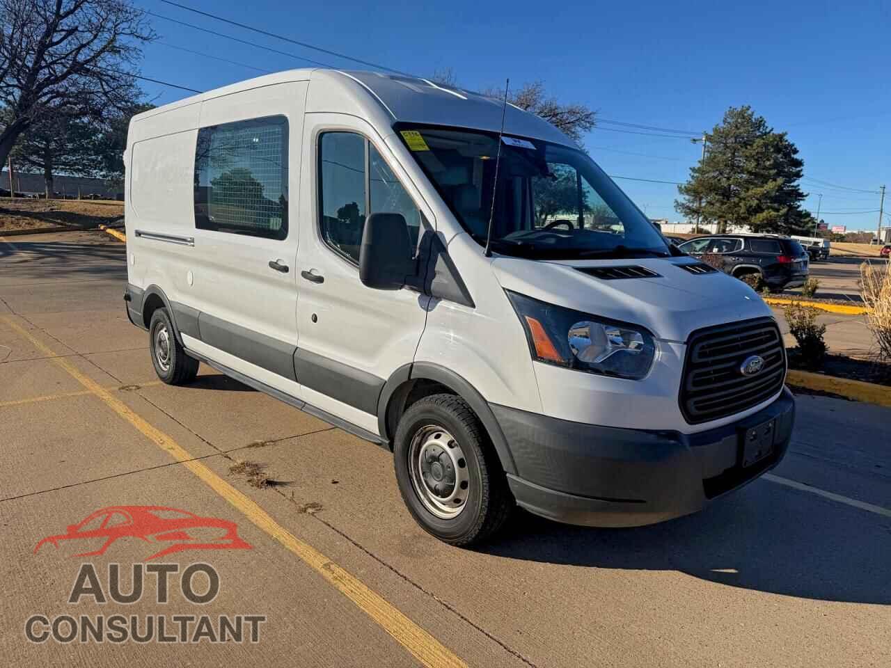 FORD TRANSIT 2018 - 1FTBW2CM8JKB37680