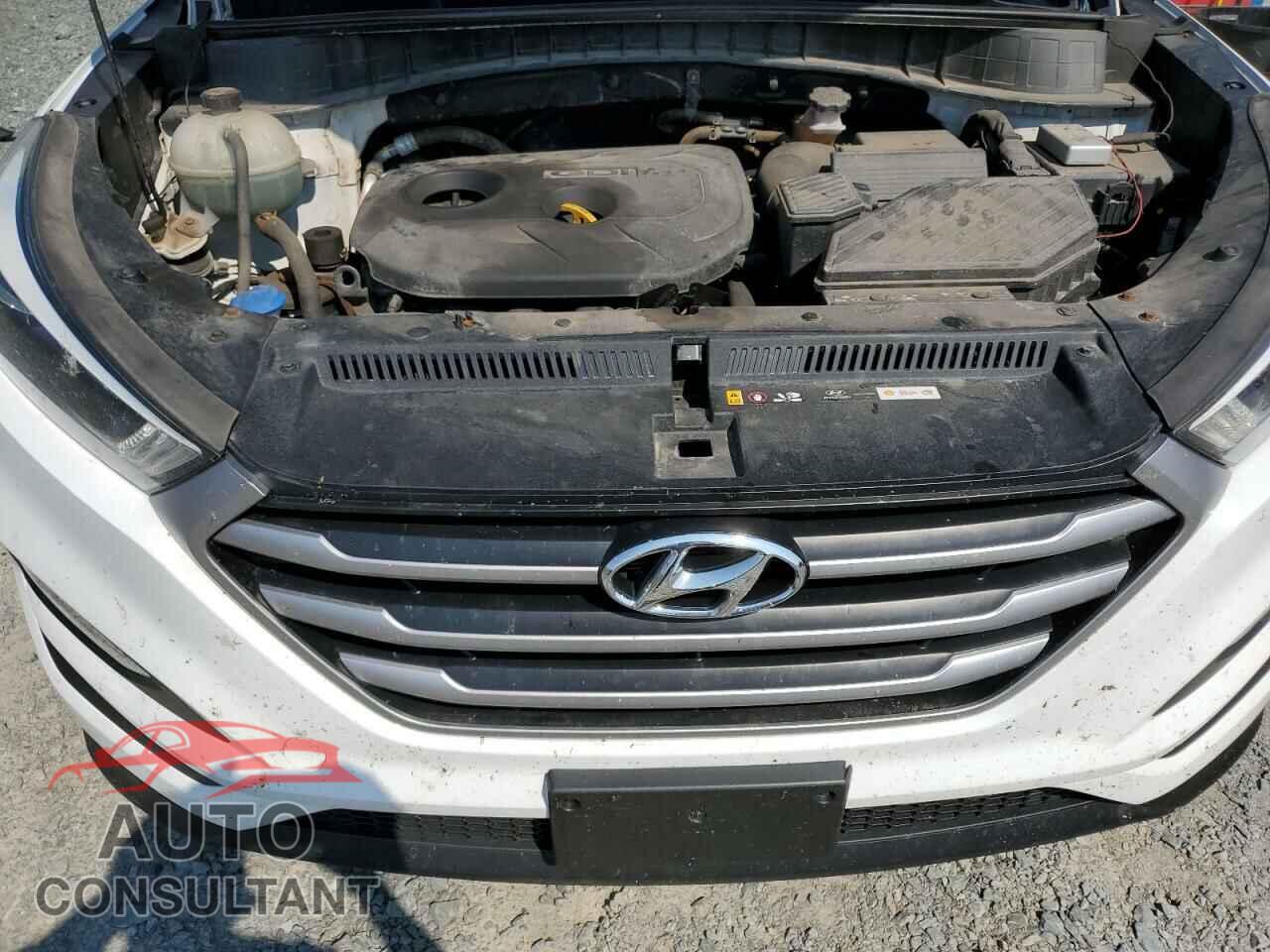 HYUNDAI TUCSON 2017 - KM8J3CA46HU357777