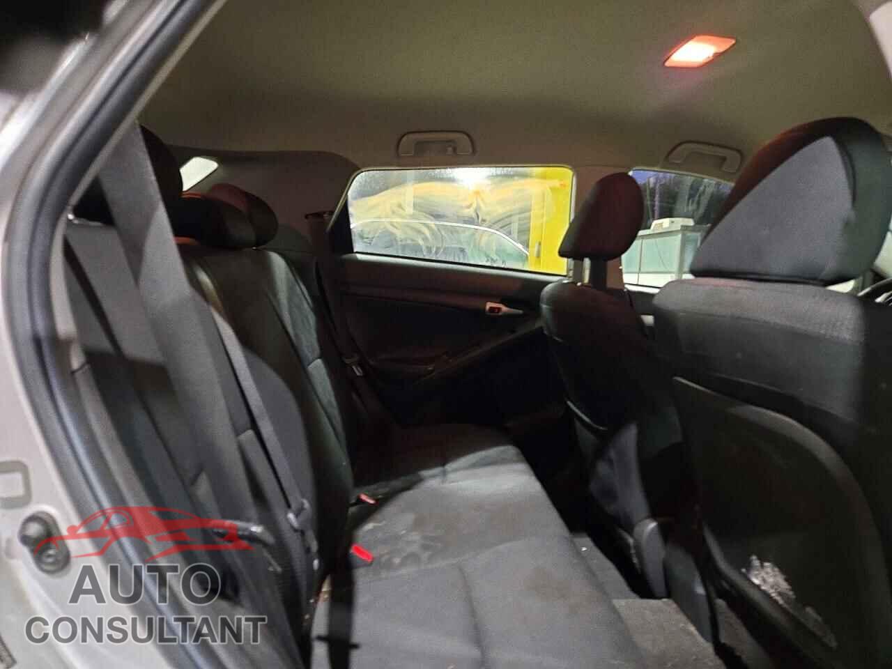 TOYOTA COROLLA 2010 - 2T1LE4EEXAC015123