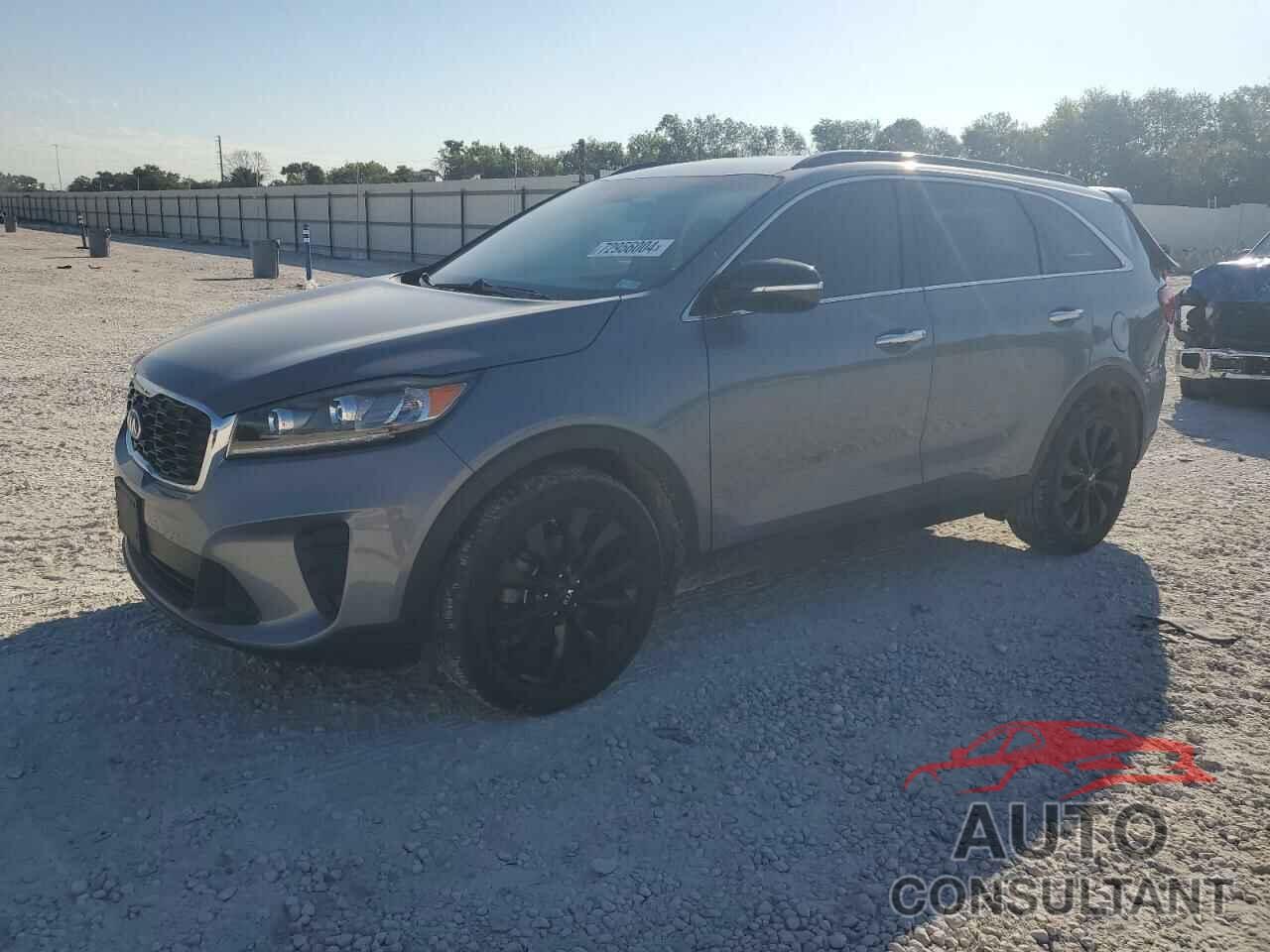 KIA SORENTO 2019 - 5XYPG4A55KG605611