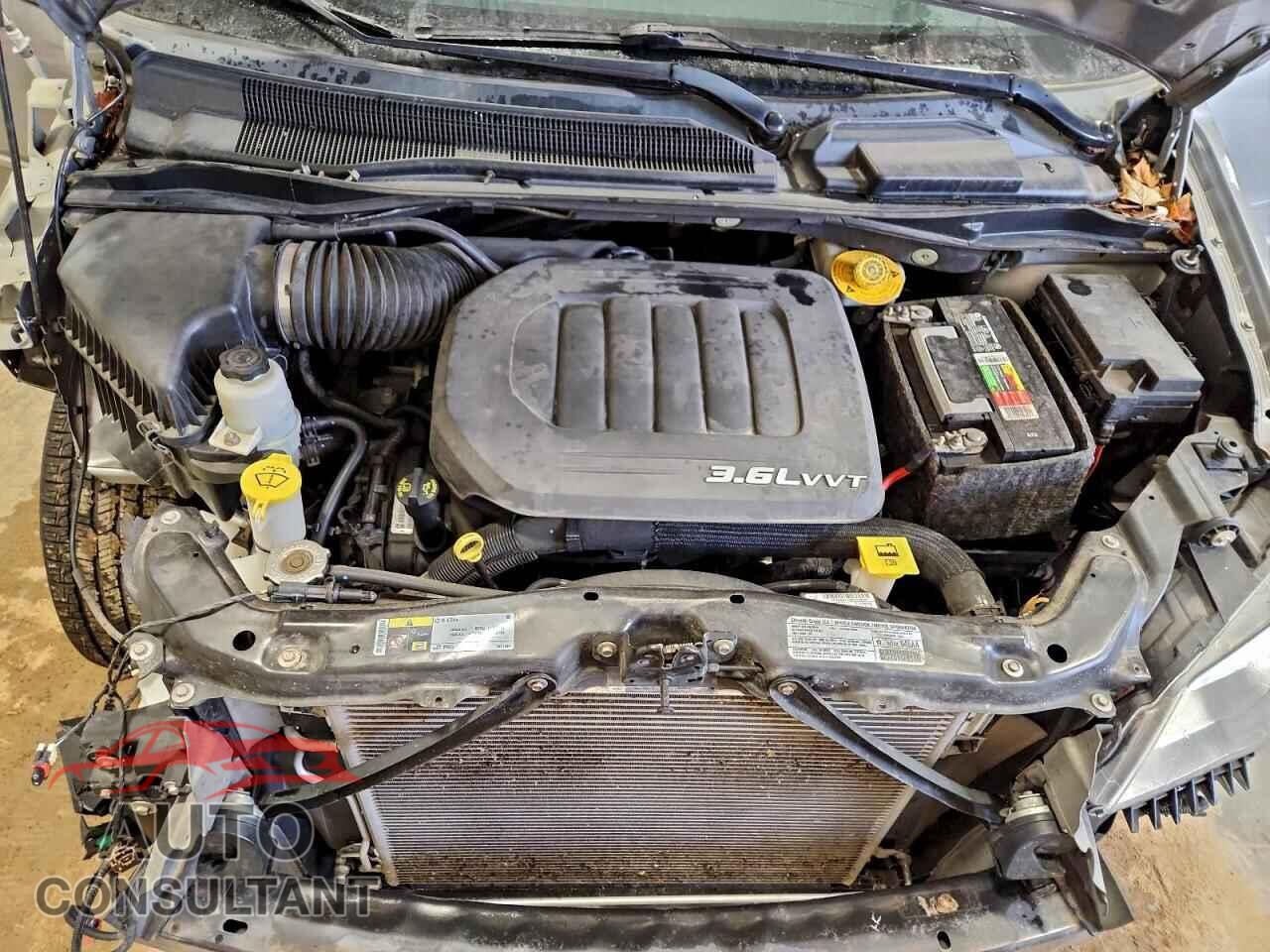 DODGE CARAVAN 2013 - 2C4RDGEG4DR766139